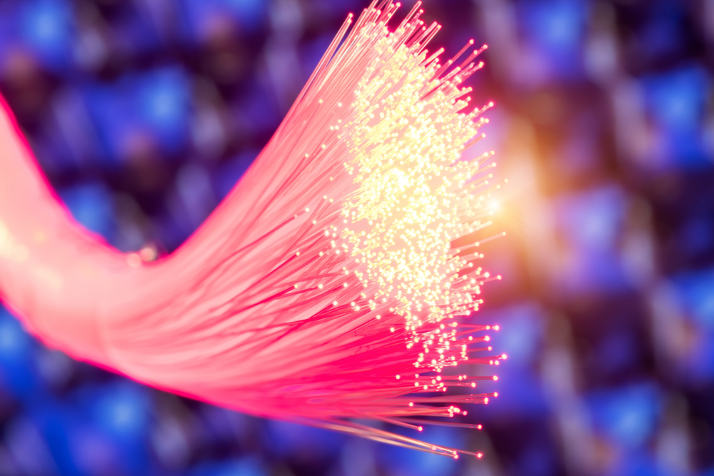 fibra óptica, fibras ópticas, infraestrutura de rede