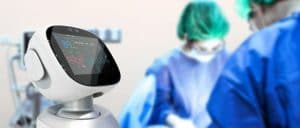 robô laura hospital