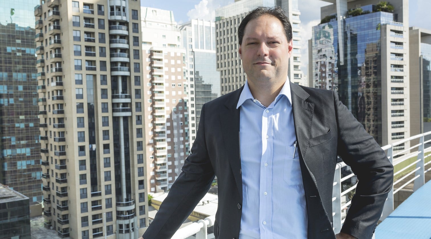 Marco Antonio Cavallo, Qlik