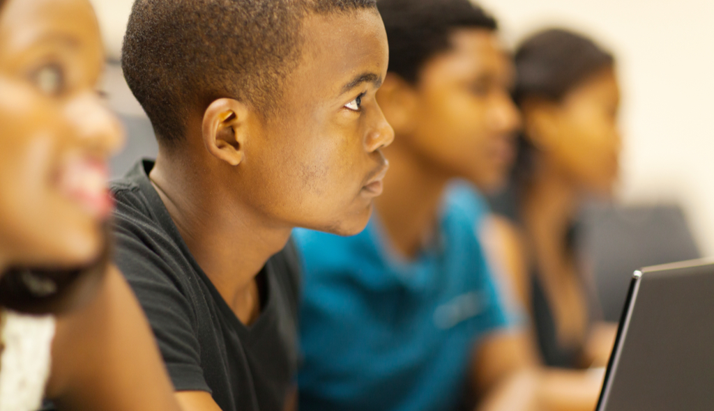 cursos gratuitos, estudantes, negros, diversidade, alunos