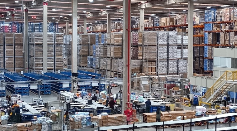 Centro de Distribuição da Via em Jundiaí