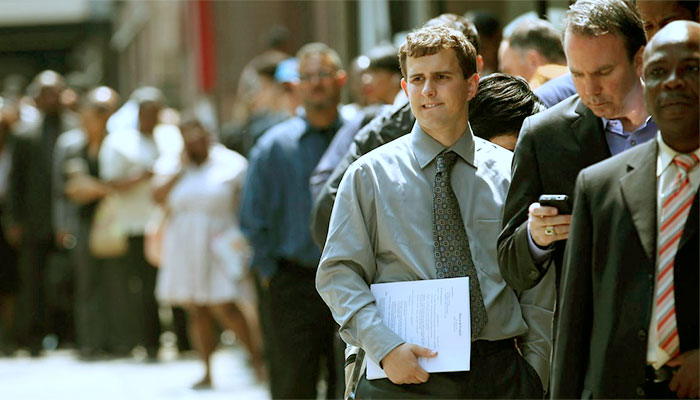 fila de homens de negócios