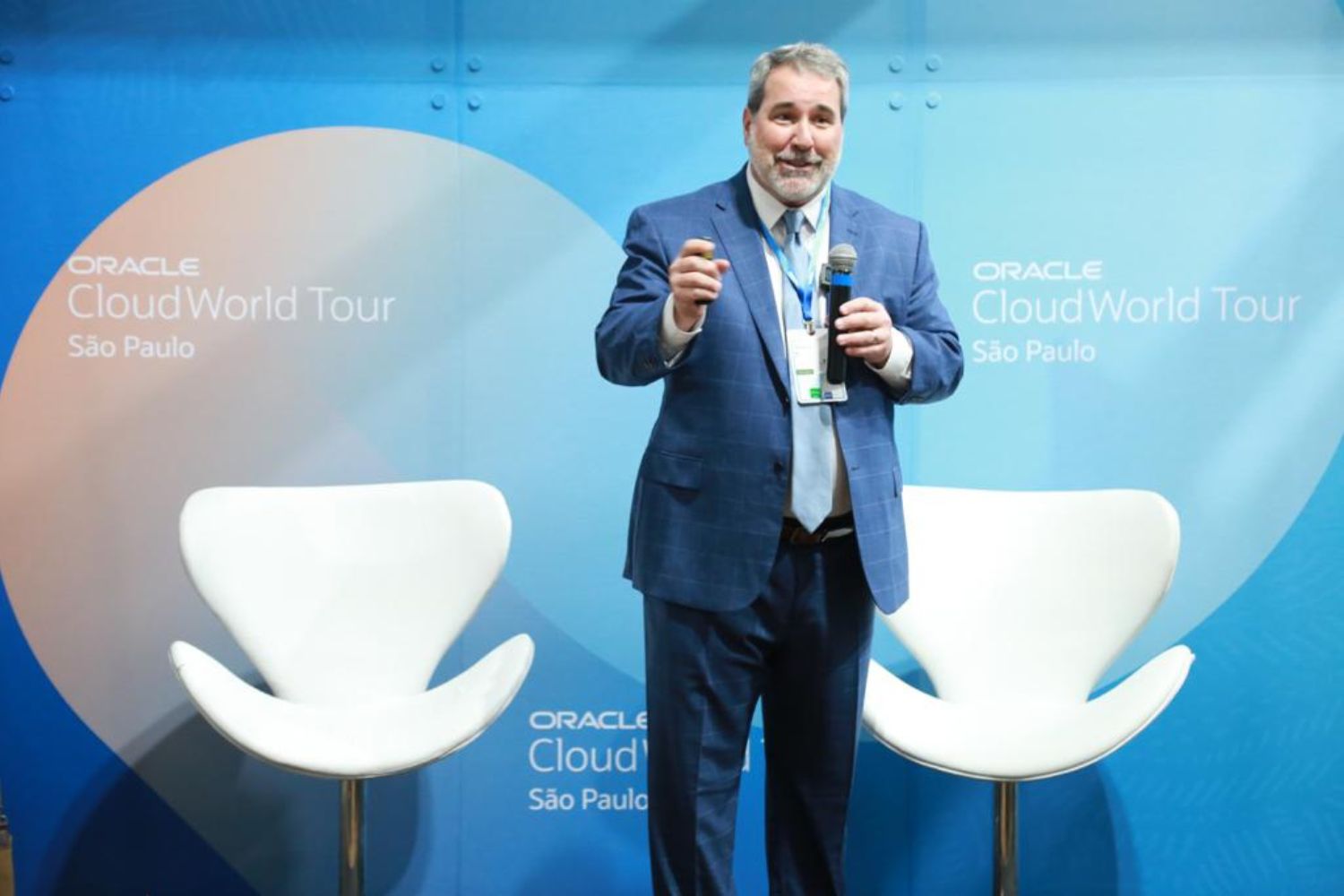 Joey Fitts, Oracle, robôs, decisões