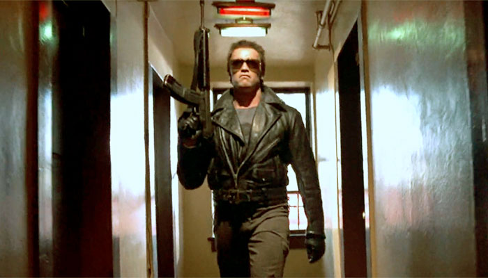 Cena de “O Exterminador do Futuro” (1984), em que máquinas inteligentes querem exterminar a humanidade - Foto: reprodução