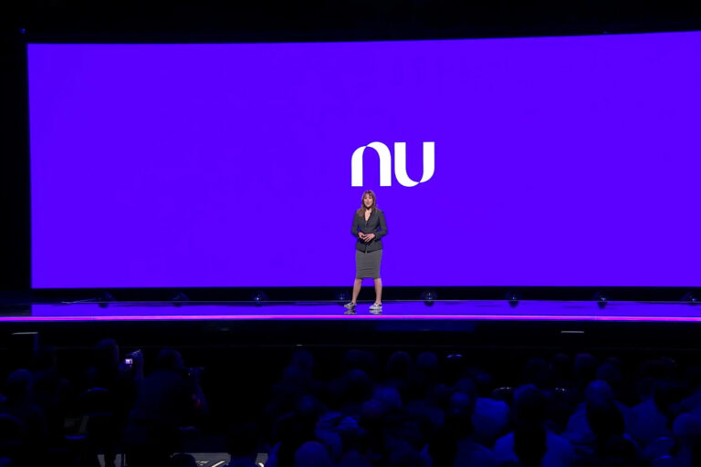 Cat Swetel, diretora sênior de Engenharia do Nubank