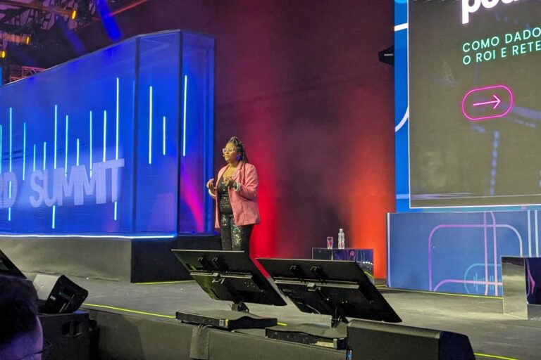 Taís Barboza, estrategista de Growth e CMO da Diáspora.black, ESG