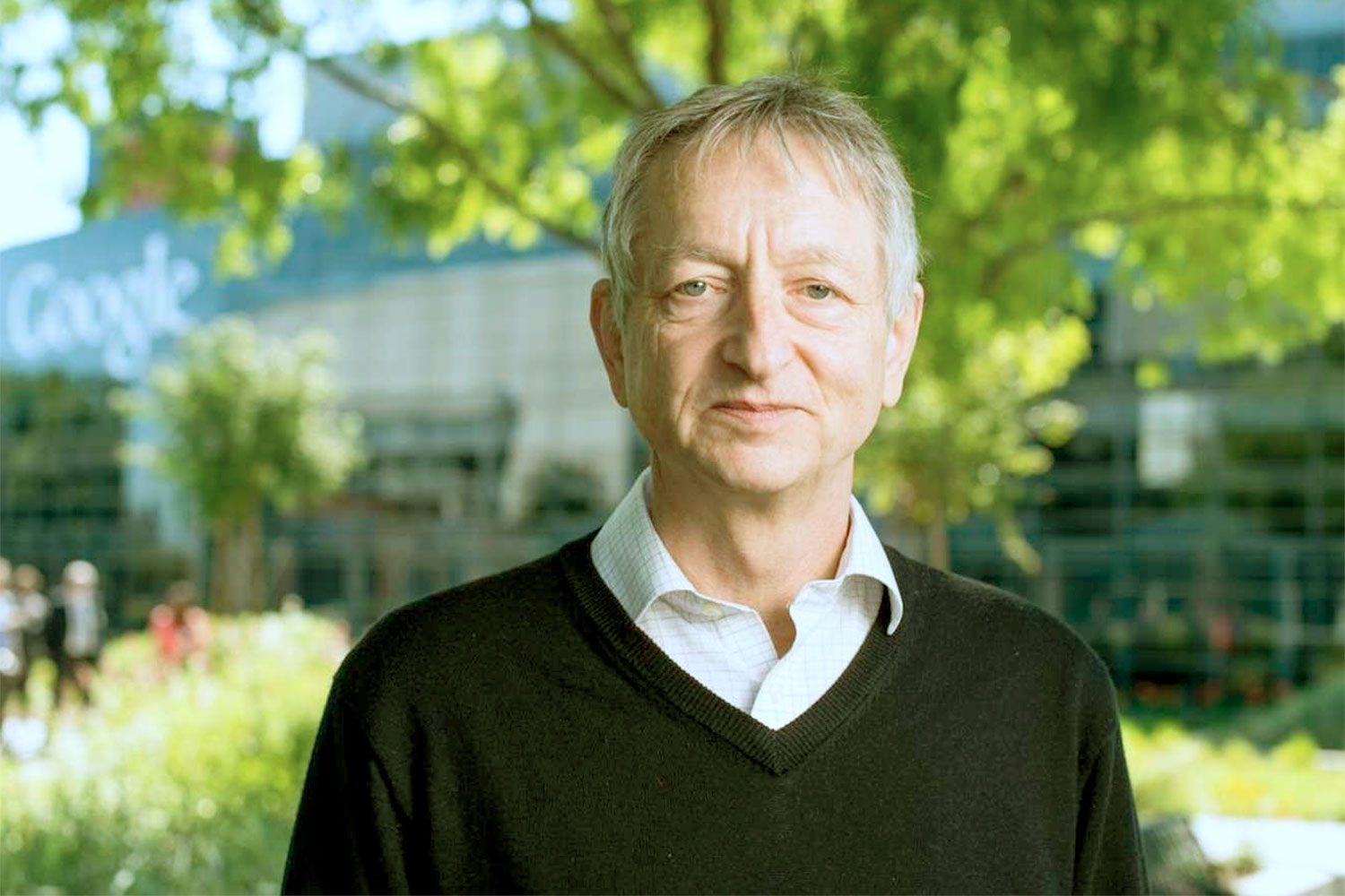 Geoffrey Hinton, o “padrinho da IA”, que se demitiu do Google em maio para poder criticar livremente os rumos da IA - Foto: reprodução inteligência artificial