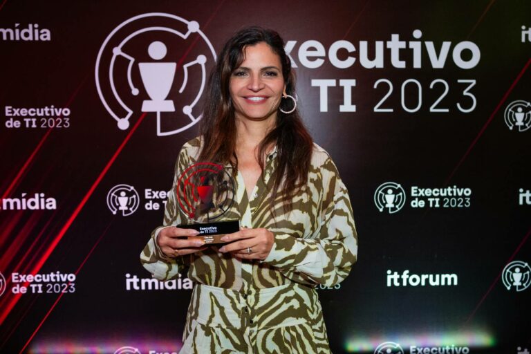 Katia Ortiz, vice-presidente da ServiceNow para a América Latina, durante o IT Forum Salvador