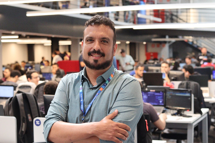 robledo castro Pague Menos e Extrafarma