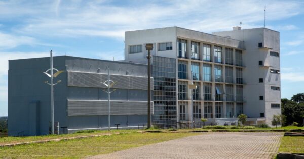Unicamp e Petrobras lançam projeto para fomentar startups de energia