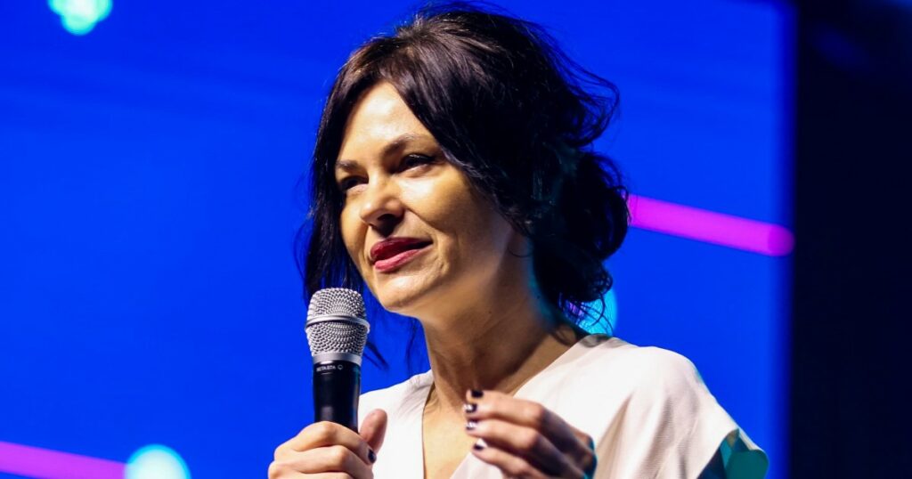 Oana Branzei, professor de Estratégia e Sustentabilidade da Ivey