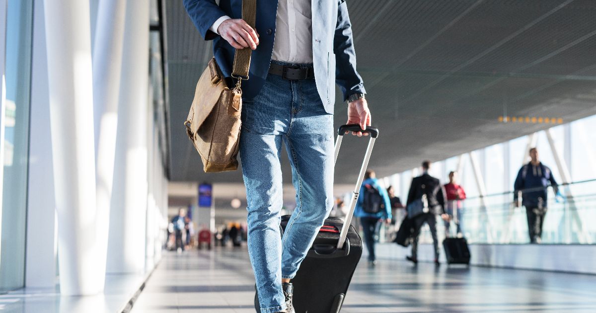 viagem de trabalho, roupas, roupa, mala de viagem, eventos, networking