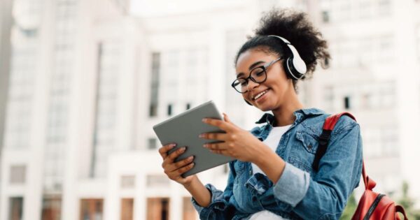 Qual o impacto do pensamento computacional fora da tecnologia?