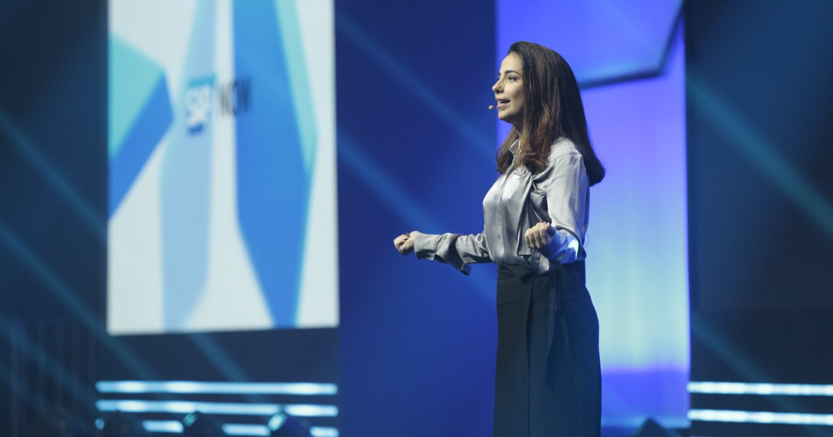 Adriana Aroulho, presidente da SAP Brasil, fala durante a abertura do SAP Now 2024, em São Paulo (Imagem: Divulgação/SAP)