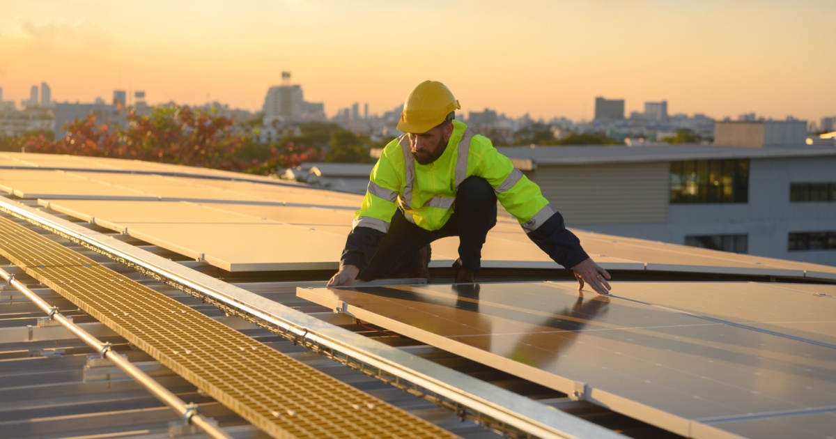energia solar, painel, fotovoltaico, trabalhador