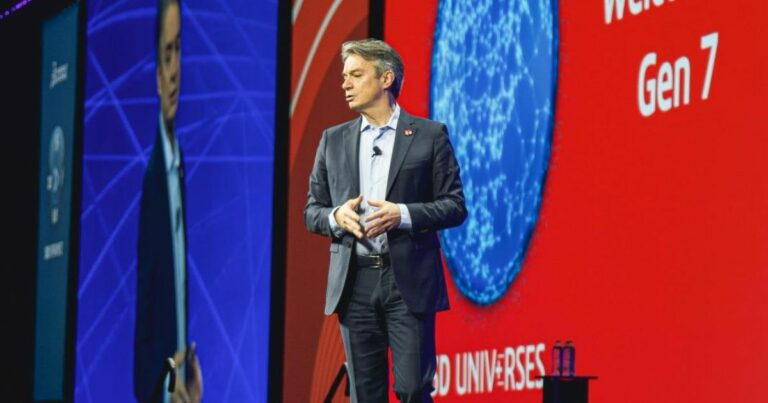 Pascal Daloz, CEO da Dassault Systèmes