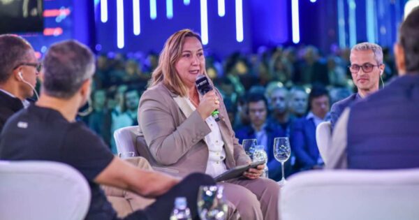 Para CIOs, IA generativa é caminho para hiperpersonalização dos bancos