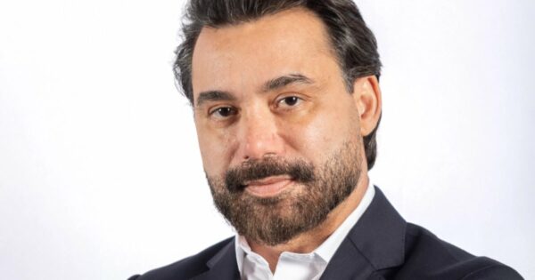 Approach Tech lança Wonderlab com Intel para acelerar projetos de IA